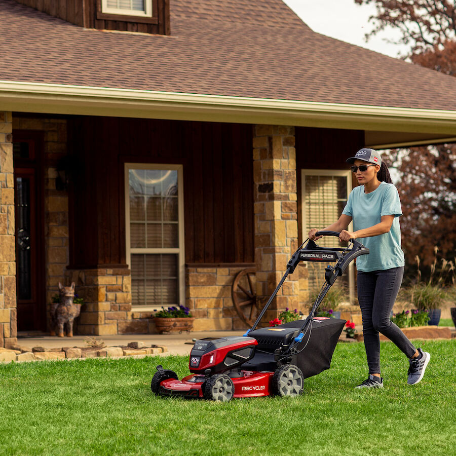 Toro 60V MAX* 22 in. (56 cm) Recycler® Personal Pace Auto-Drive™(21467)
