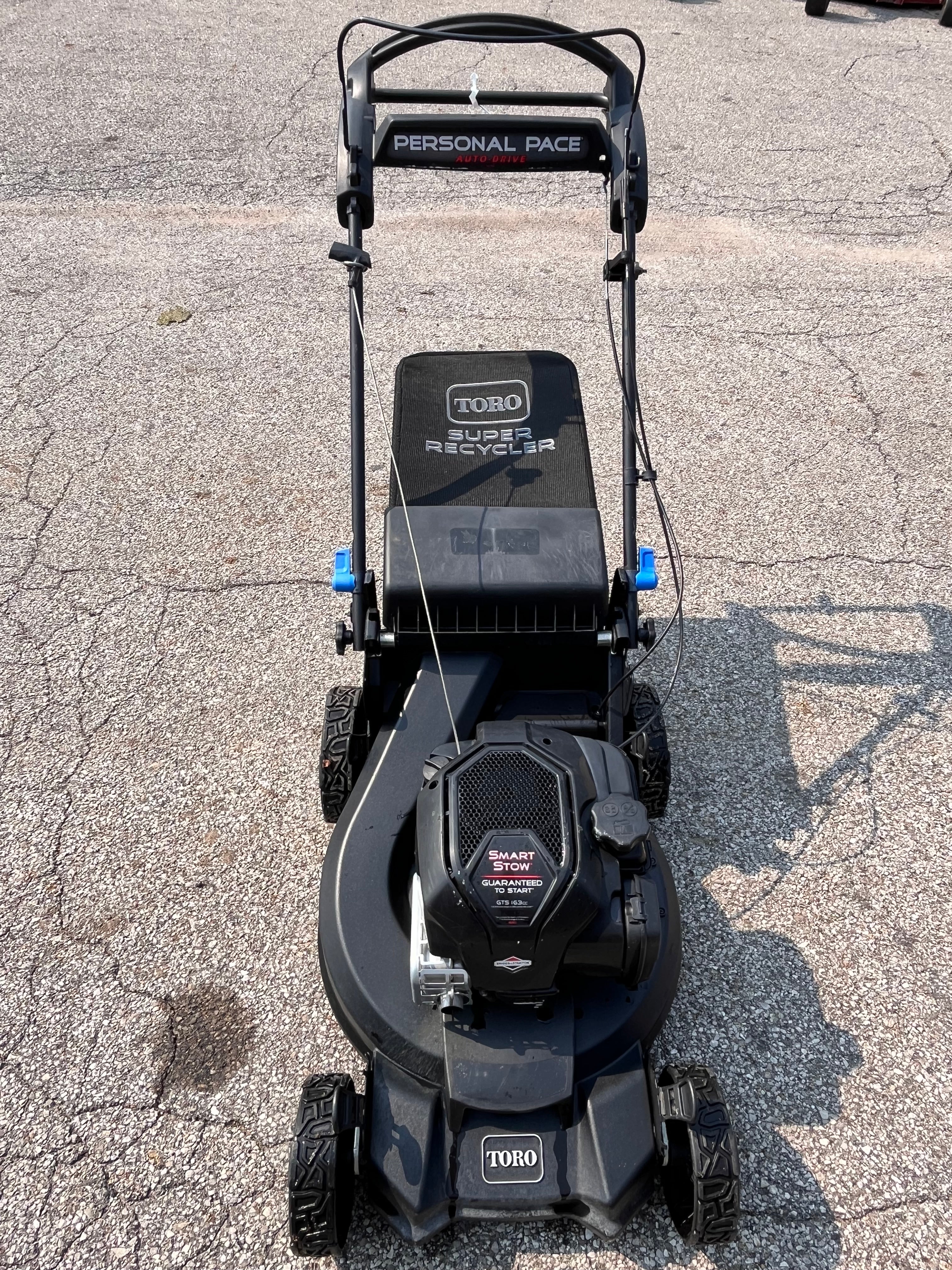 21 in. Super Recycler® w/Personal Pace® Gas Lawn Mower