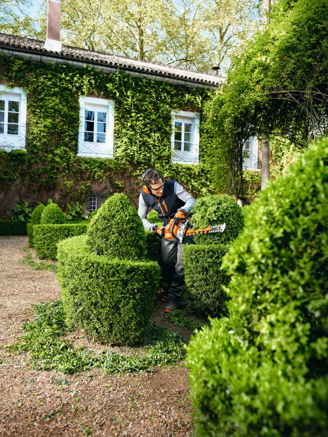 STIHL® HS 56 Petrol Hedge Trimmer