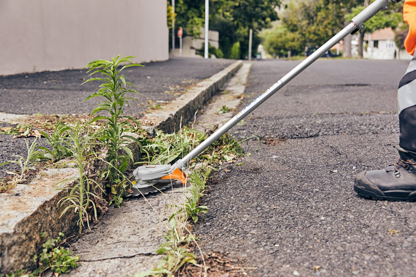STIHL® RGA 140 Cordless Brushcutter - AP System