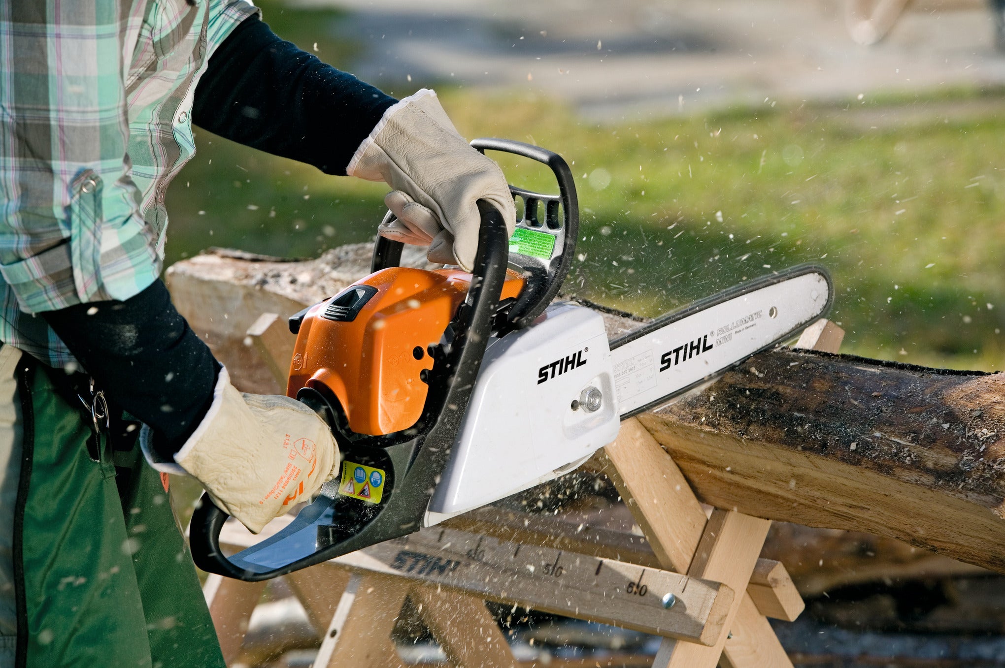 STIHL® MS 211 Petrol Chainsaw 16