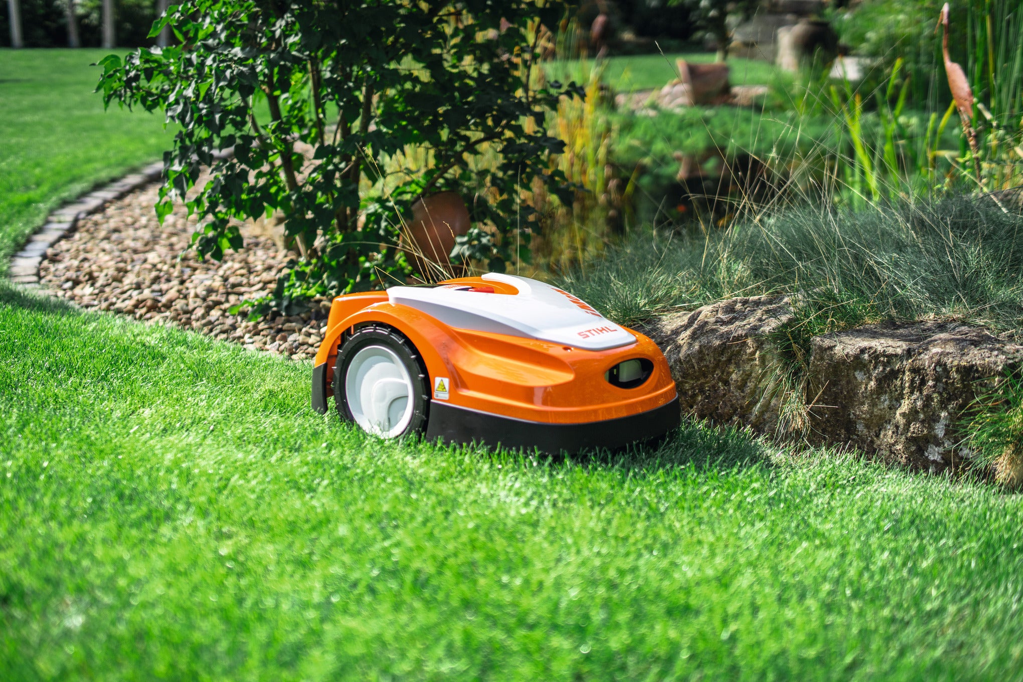 STIHL® RMI422 Robotic Lawn Mower