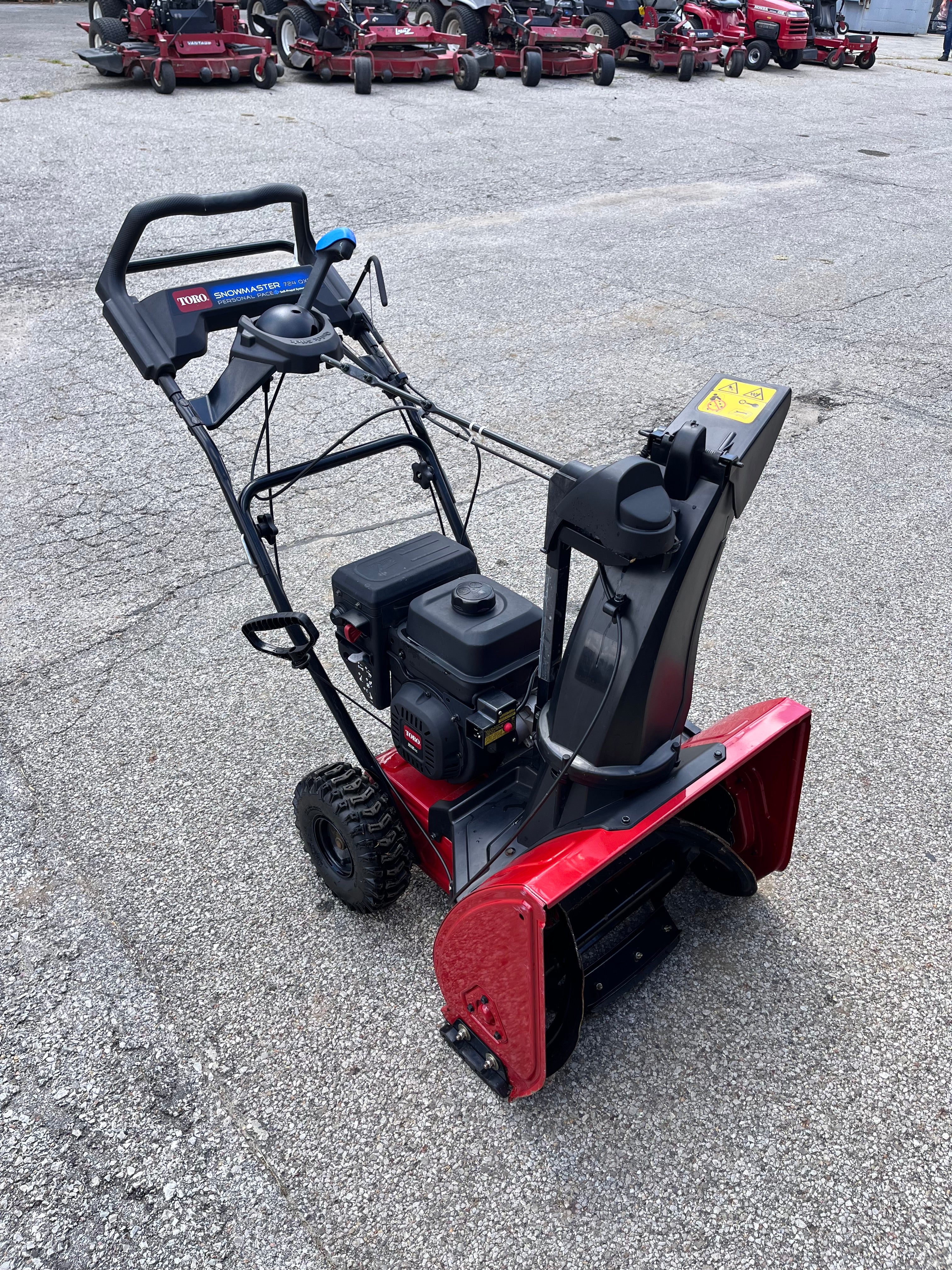 SnowMaster® 724 QXE Snow Blower