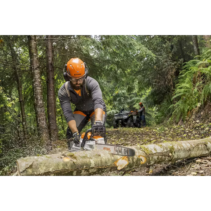STIHL® MSA 300 C-O Battery Powered Chainsaw