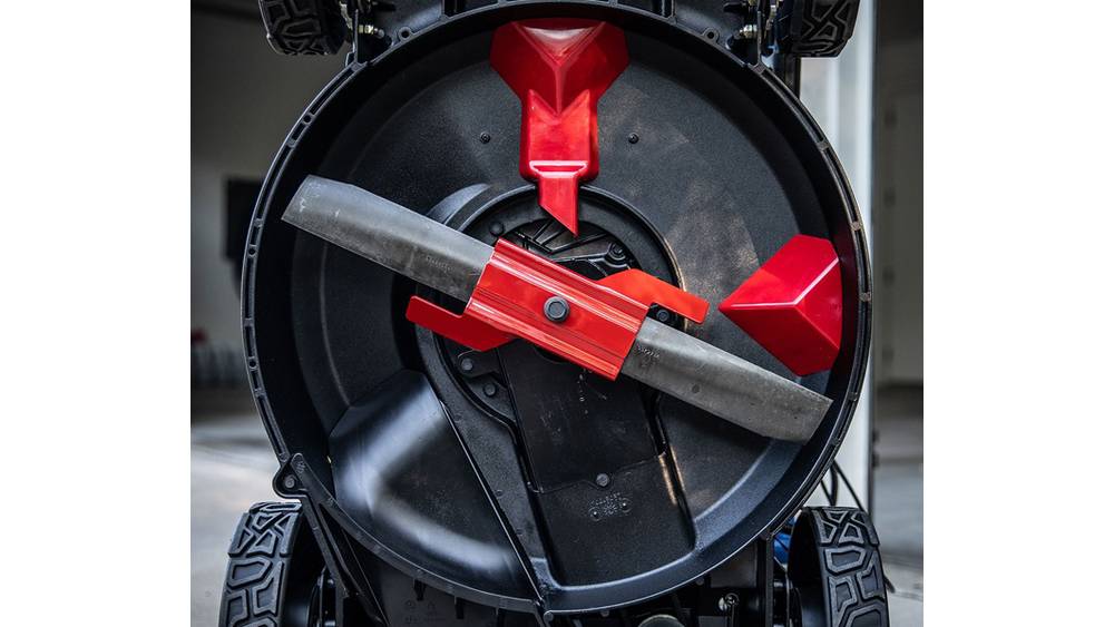 Toro 21 in. (53 cm) Super Recycler® w/Personal Pace® & SmartStow® Gas Lawn Mower (21565)