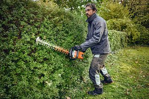 STIHL® HSA 100 Cordless Hedge Trimmer HA070113502
