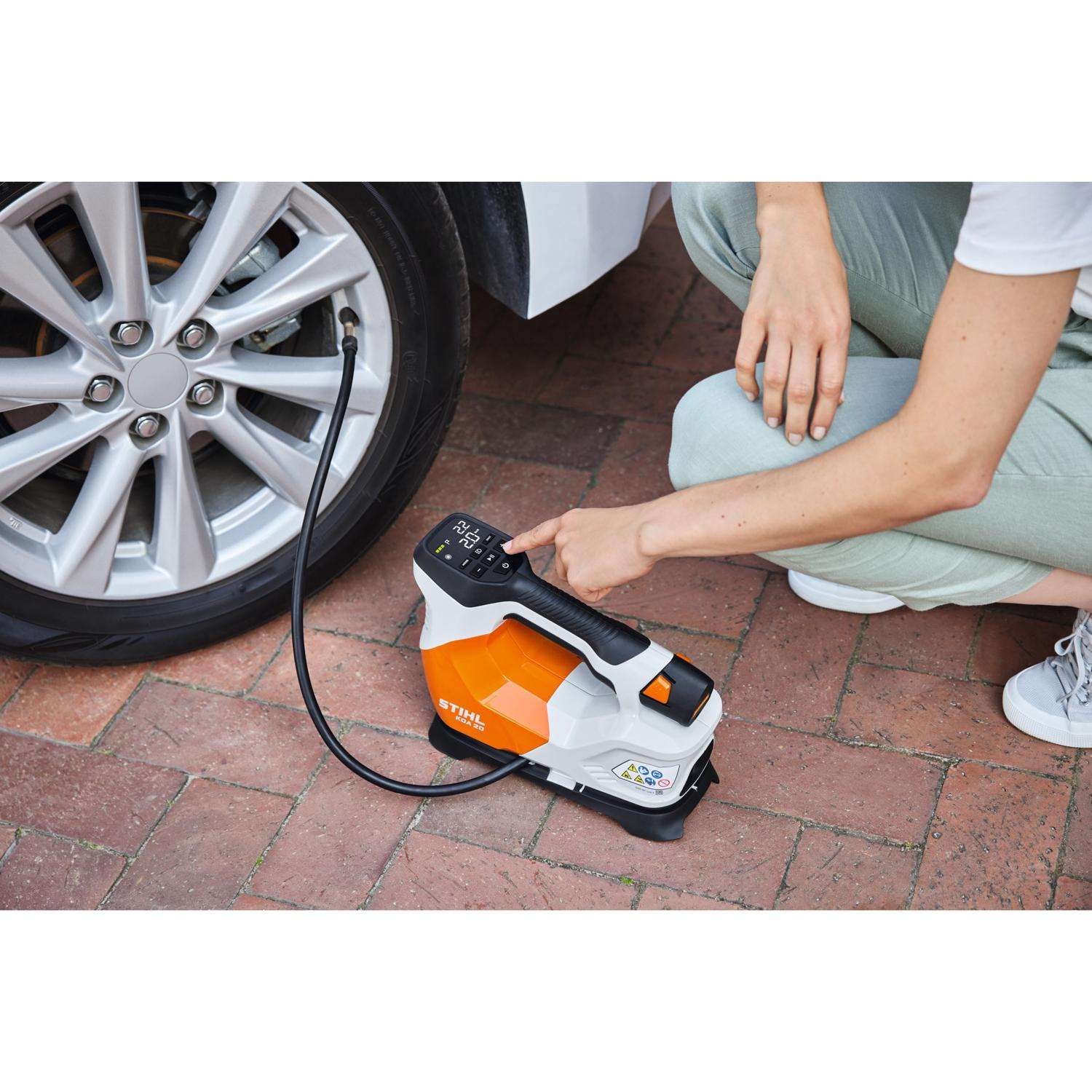 STIHL® KOA 20 SET Portable Compact Inflator