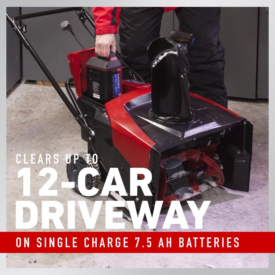 Toro 21 in. (53 cm) Power Clear® e21 60V* Snow Blower with 7.5Ah Battery and Charger
